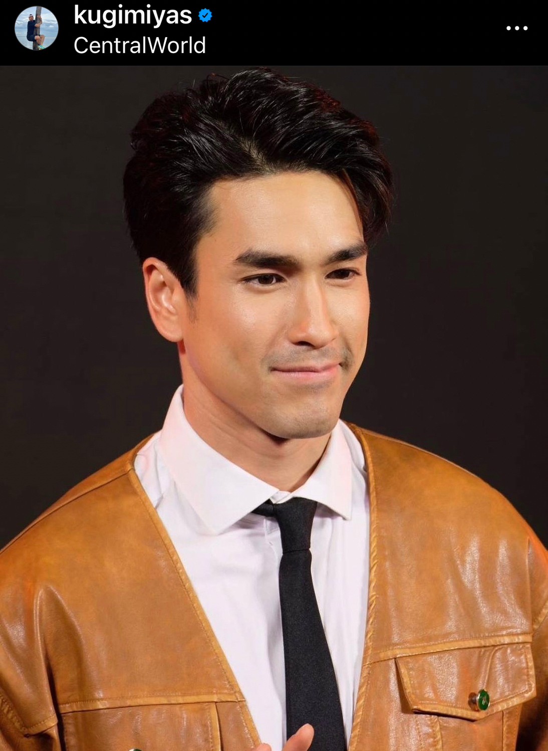 หล่อติดดิน! ณเดชน์ ขี่มอไซค์คู่ใจ แวะซื้อแหนมข้างทาง หล่อติดดิน! ณเดชน์ ขี่มอไซค์คู่ใจ แวะซื้อแหนมข้างทาง