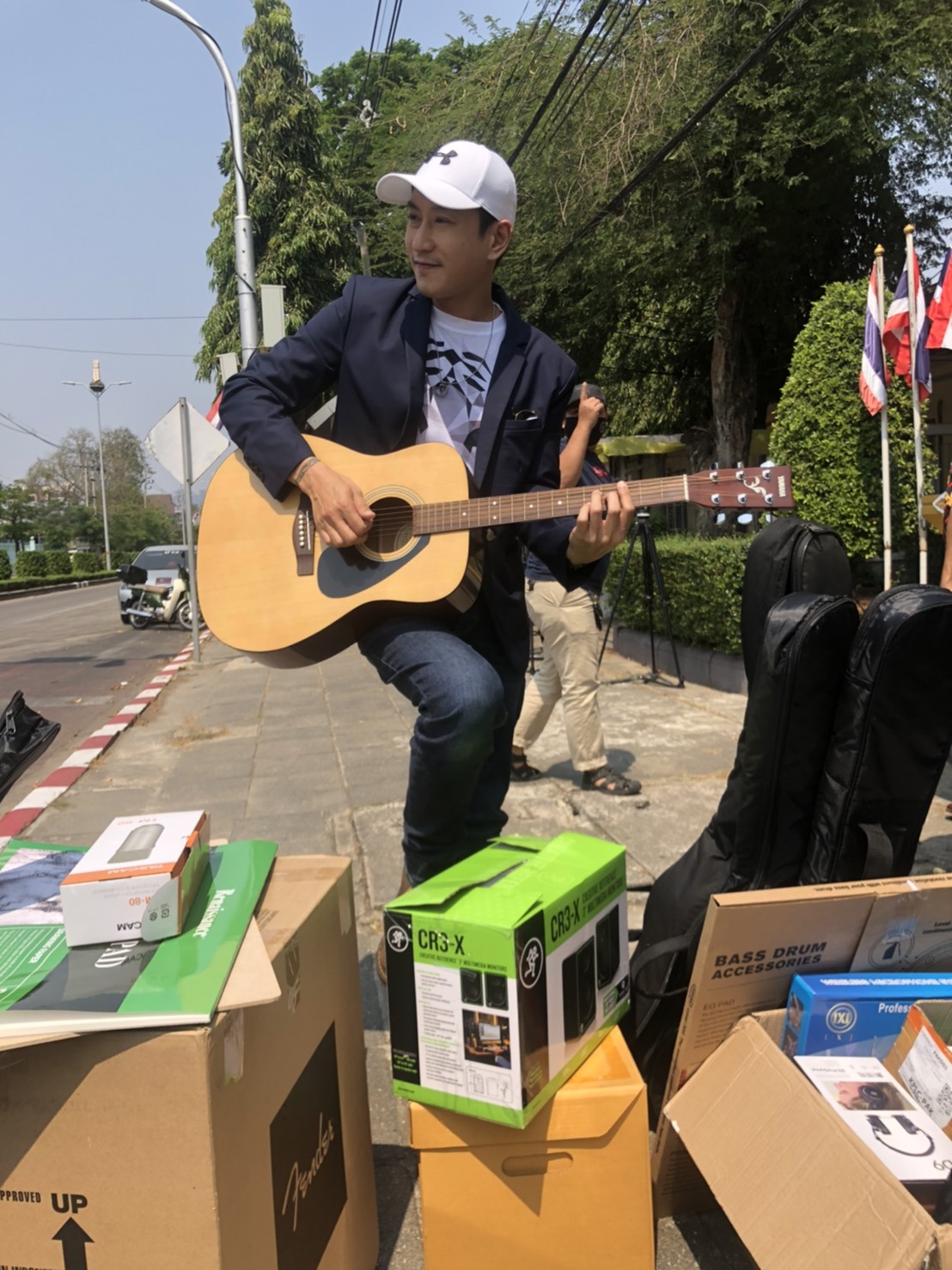  แพท พาวเวอร์แพท ทำตามความตั้งใจ มอบเงินและอุปกรณ์ดนตรีให้เรือนจำ 
