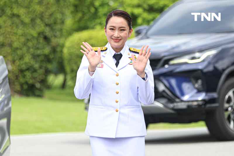 นายกฯ นำคณะรัฐมนตรีชุดใหม่ เข้าเฝ้าฯ ถวายสัตย์ปฏิญาณ ก่อนเข้ารับหน้าที่ นายกฯ นำคณะรัฐมนตรีชุดใหม่ เข้าเฝ้าฯ ถวายสัตย์ปฏิญาณ ก่อนเข้ารับหน้าที่