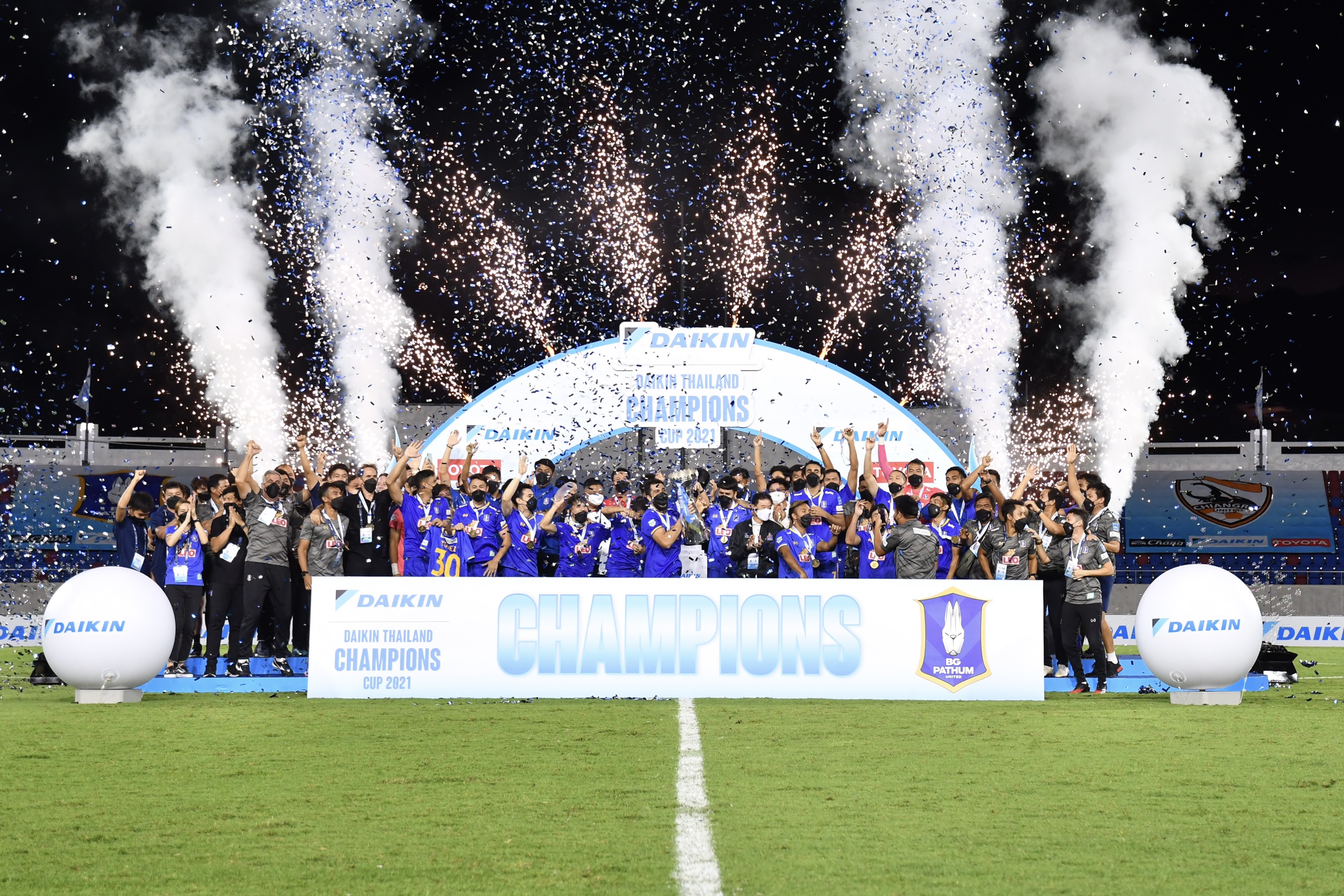 ผลบอลสด ไทยแลนด์ แชมเปี้ยนส์ คัพ 2021 บีจี ปทุมฯ พบ สิงห์ เชียงรายฯ ผลบอลสด ไทยแลนด์ แชมเปี้ยนส์ คัพ 2021 บีจี ปทุมฯ พบ สิงห์ เชียงรายฯ