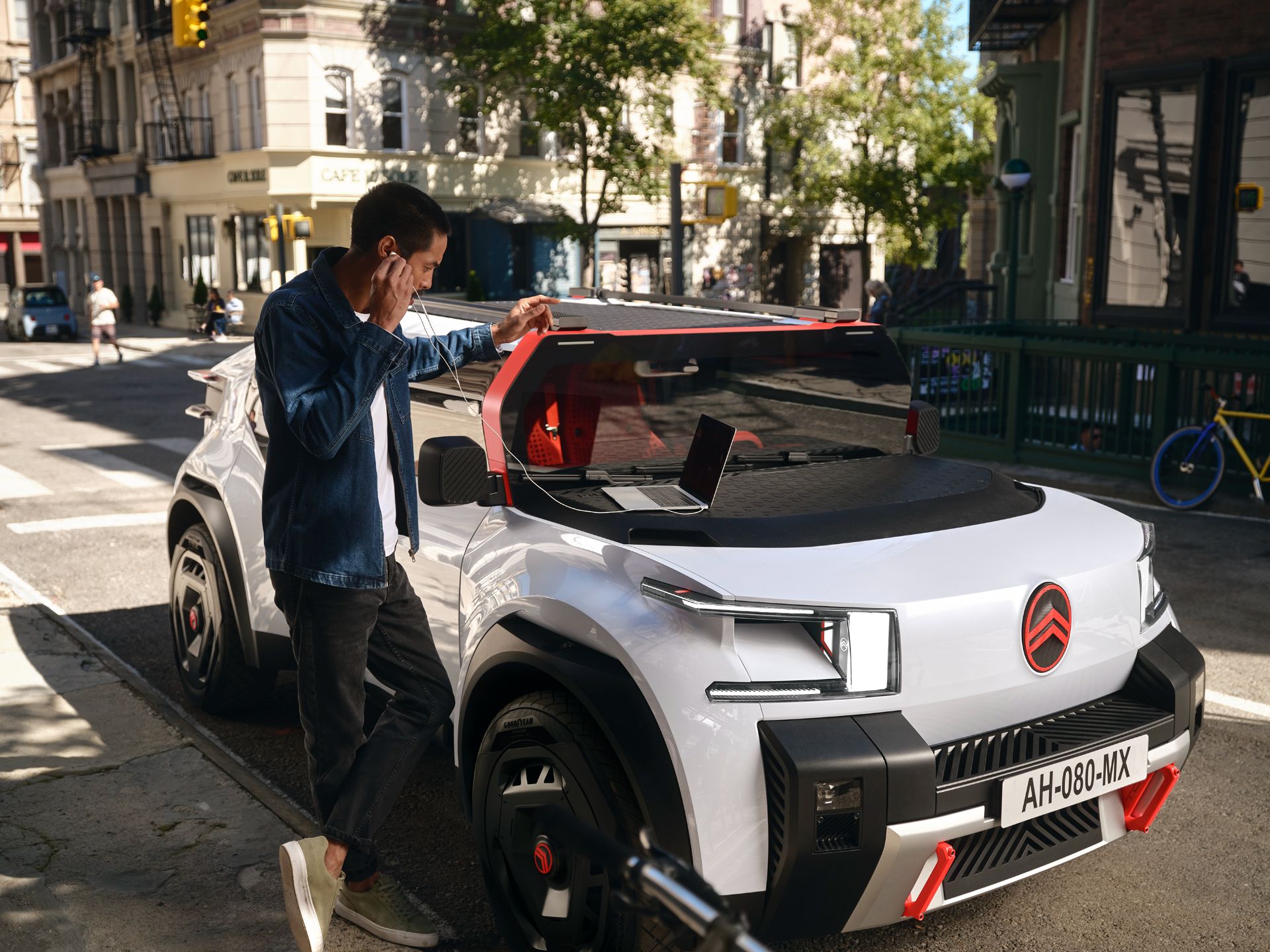 แบรนด์รถยนต์ฝรั่งเศส Citroën เปิดตัวรถหลังคากระดาษแข็ง ชูจุดเด่นรีไซเคิล แบรนด์รถยนต์ฝรั่งเศส Citroën เปิดตัวรถหลังคากระดาษแข็ง ชูจุดเด่นรีไซเคิล