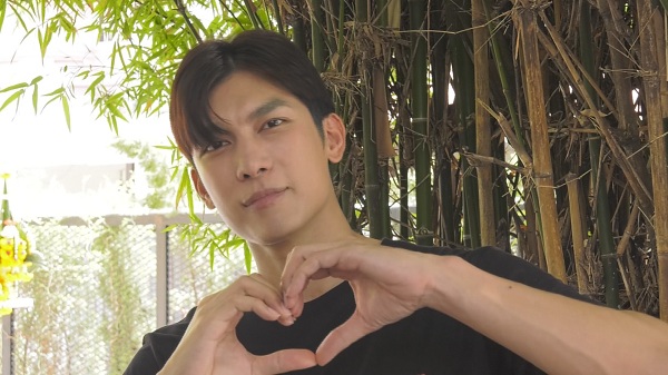 “มิว ศุภศิษฏ์” เผยเคยโดนแฟนคลับกระชากแขนจนเลือดออก   (มีคลิป)