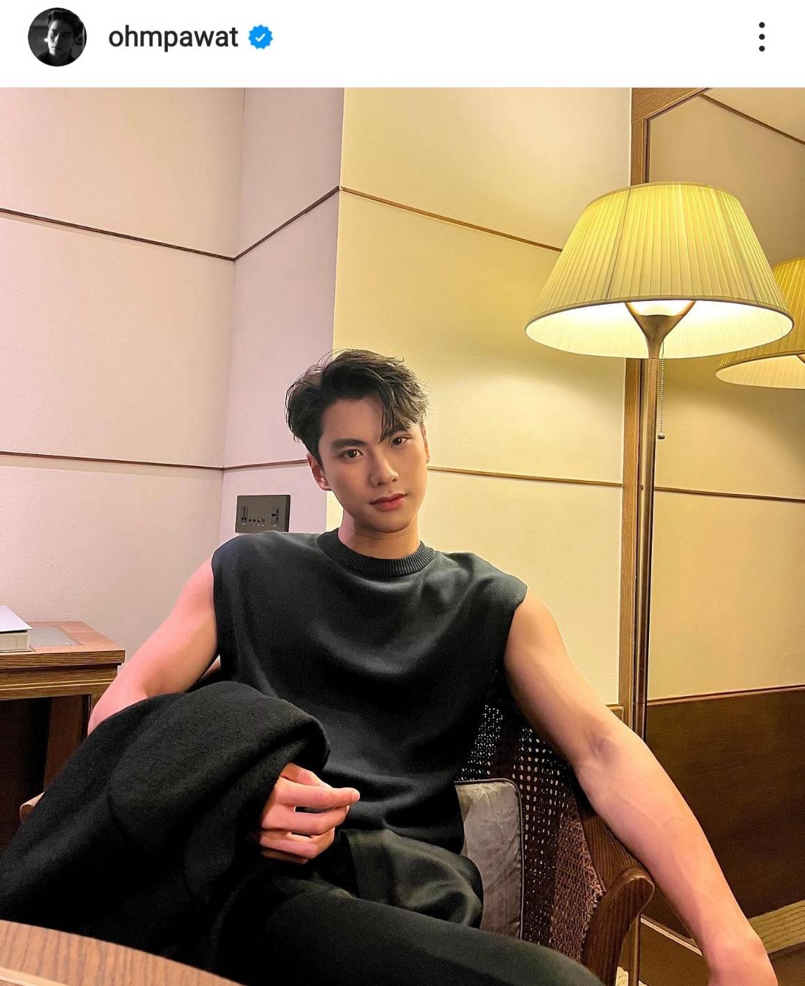 เปิดประวัติ โอม ภวัต นักแสดงหนุ่มซีรีส์วายยอดนิยม-กับบทเรียนราคาแพง เปิดประวัติ โอม ภวัต นักแสดงหนุ่มซีรีส์วายยอดนิยม-กับบทเรียนราคาแพง