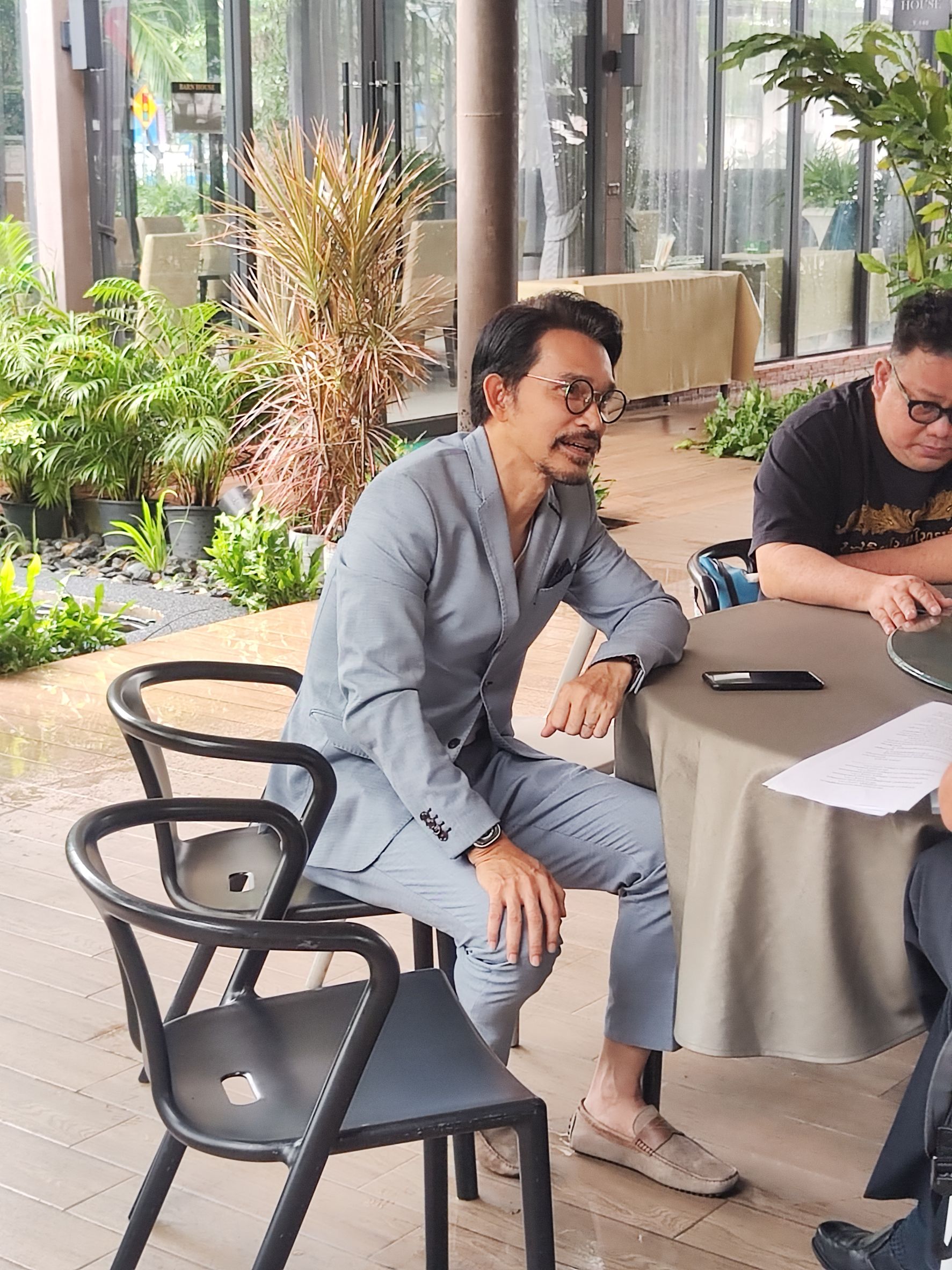  ปราปต์ปฎล ร่ำไห้เป็นห่วงพ่อ หลังมีข่าวเอี่ยว Forex-3D พร้อมเคลียร์ทั้งเรื่องเงิน และ รถหรู 