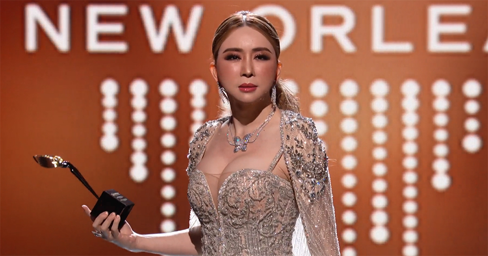 “แอนนา เสือ” คว้ารางวัล  impact wayv เวที Miss Universe 2022
