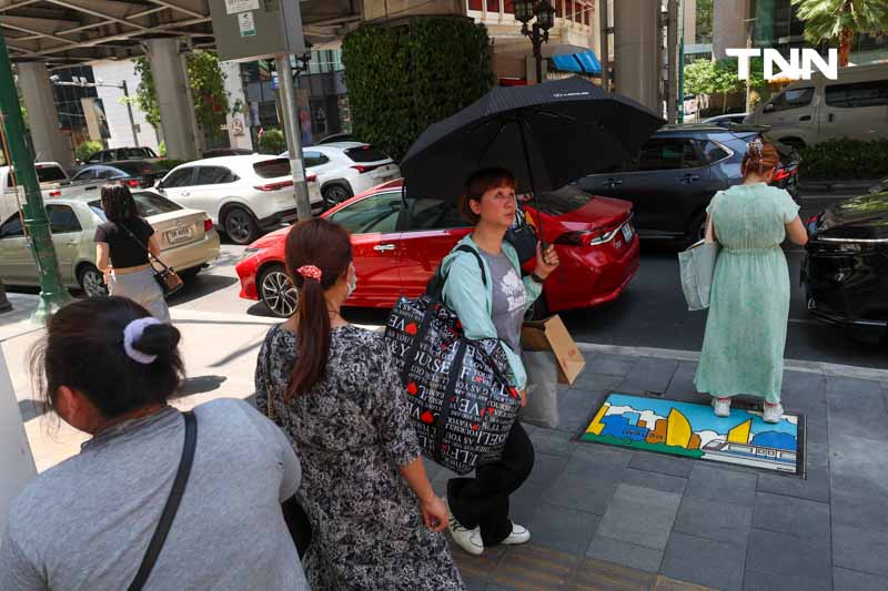ชมทางเท้ามาตรฐานใหม่ ราชดำริ-เพลินจิต ลุยขยายผลครอบคลุมทั่ว กทม. ชมทางเท้ามาตรฐานใหม่ ราชดำริ-เพลินจิต ลุยขยายผลครอบคลุมทั่ว กทม.