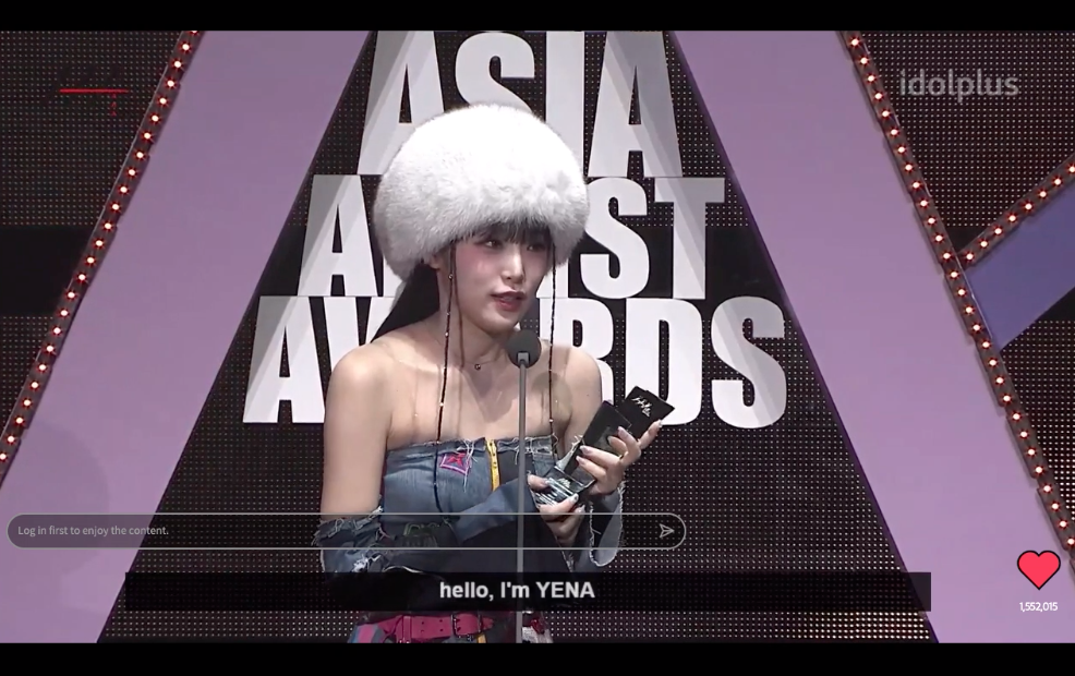 นุชสุดภูมิใจ!! 'เป๊ก ผลิตโชค' คว้ารางวัลศิลปินยอดเยี่ยม เวที 'AAA 2022' นุชสุดภูมิใจ!! 'เป๊ก ผลิตโชค' คว้ารางวัลศิลปินยอดเยี่ยม เวที 'AAA 2022'