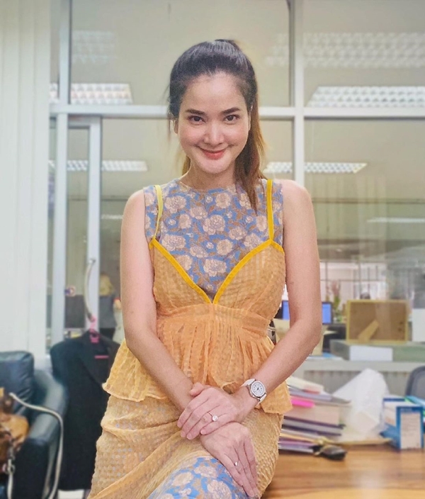 ปอย ปวีณา โพสต์ตาเขียวช้ำ เป็นอุทาหรณ์จากการเล่นสเก็ตบอร์ด ปอย ปวีณา โพสต์ตาเขียวช้ำ เป็นอุทาหรณ์จากการเล่นสเก็ตบอร์ด