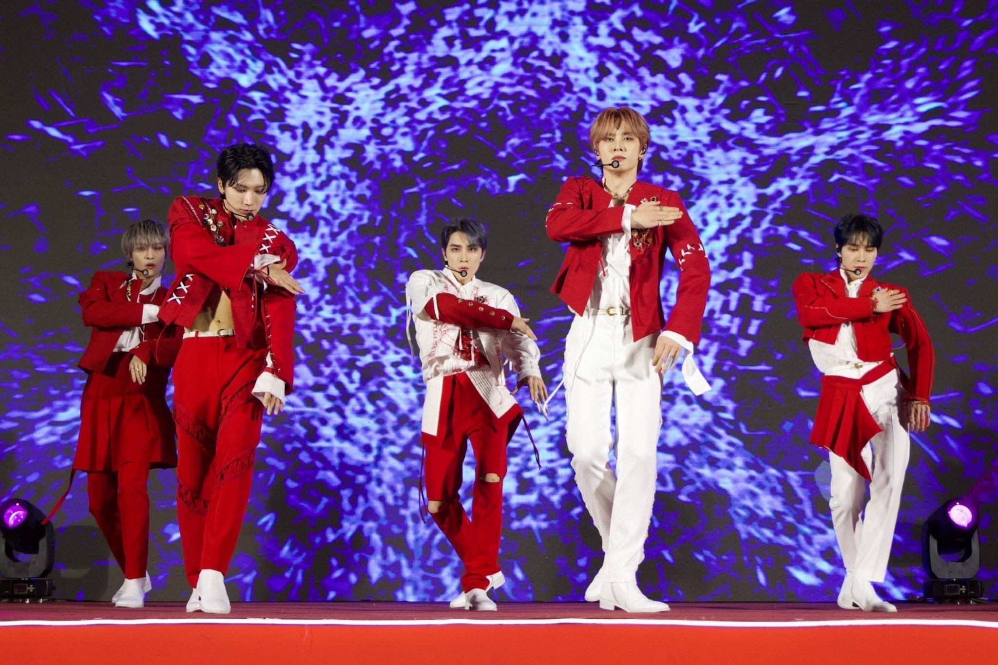กรี๊ดสนั่น!! WayV จัดเต็มความพิเศษ ฉลองตรุษจีนแฟนๆชาวไทย 