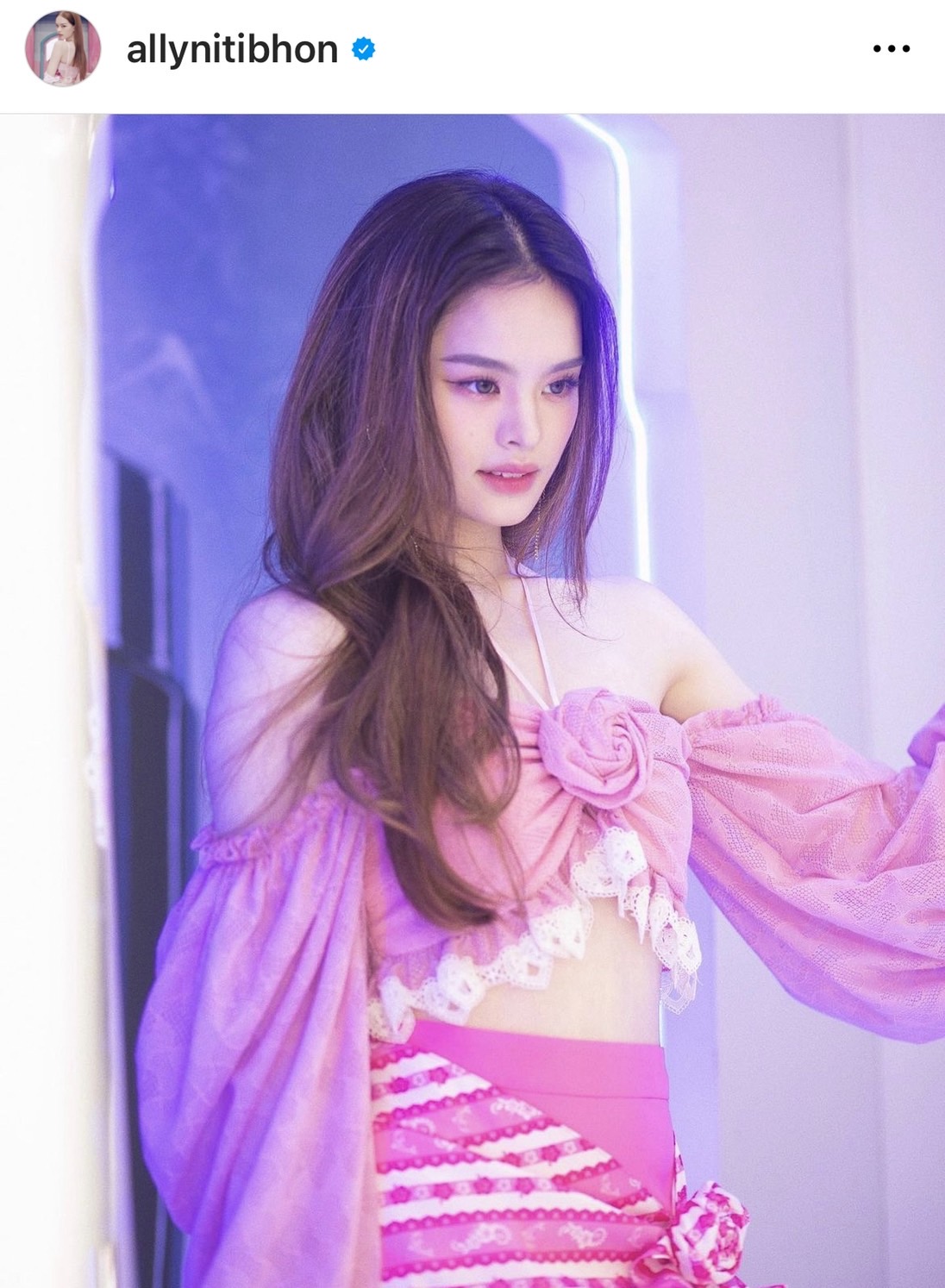 แอลลี่ โดนบูลลี่ตั้งแต่เด็ก ถูกด่าแ-ด แก่แดด แอลลี่ โดนบูลลี่ตั้งแต่เด็ก ถูกด่าแ-ด แก่แดด