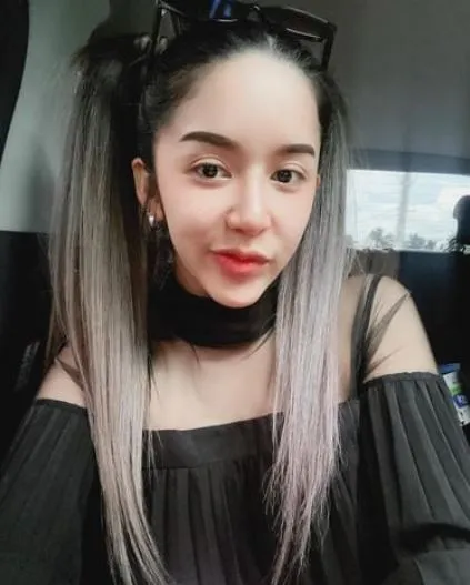อะตอม สัมพันธภาพ ฟาดแรงด่า นัส แฟนโชค รถแห่ ลั่นเป็นผู้หญิงที่ใช้ไม่ได้ อะตอม สัมพันธภาพ ฟาดแรงด่า นัส แฟนโชค รถแห่ ลั่นเป็นผู้หญิงที่ใช้ไม่ได้