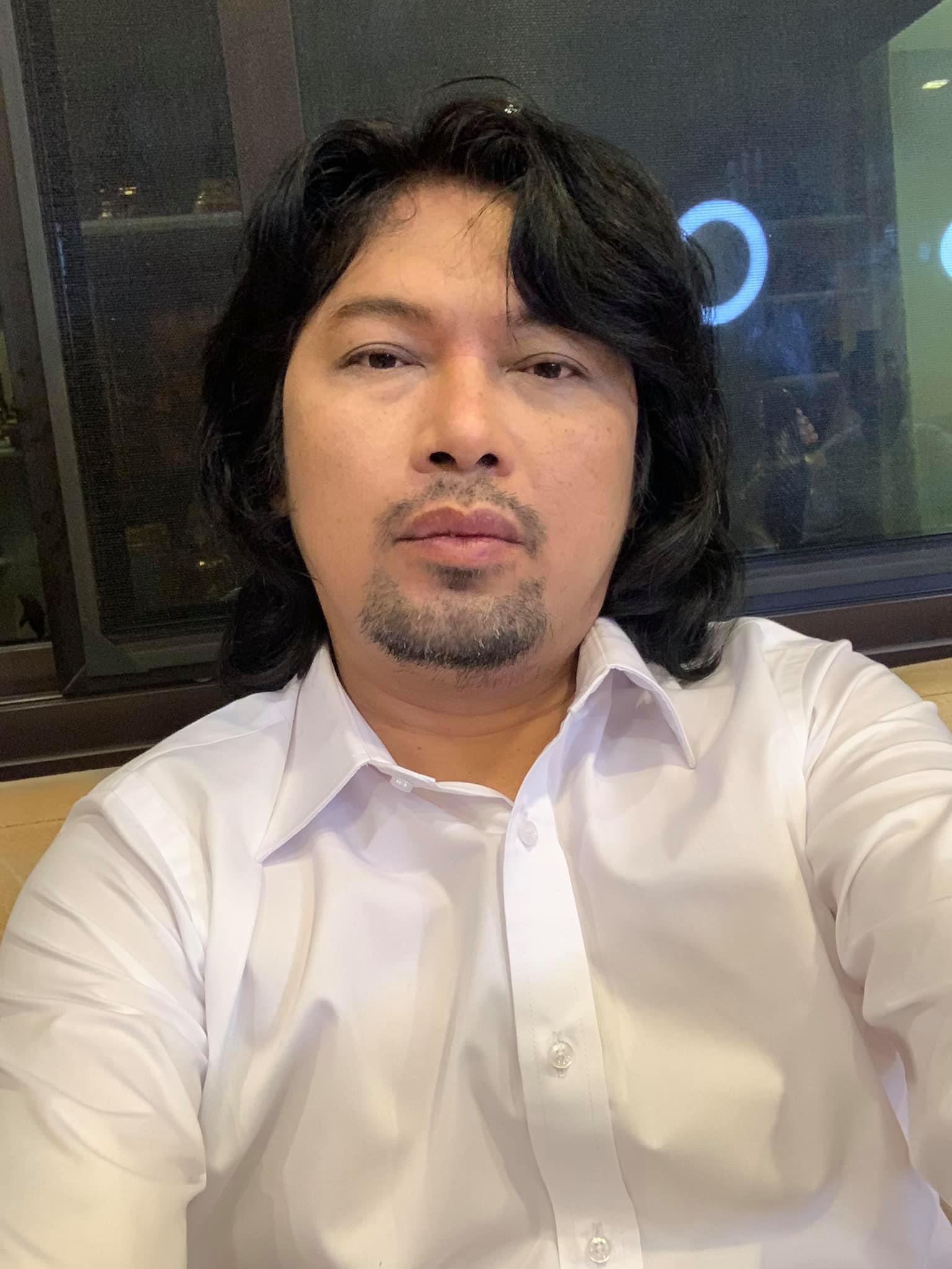 เสก โลโซ ได้รับการปล่อยตัวกลับบ้าน หลังถูกสั่งจำคุก 2 ปี 18 เดือน เสก โลโซ ได้รับการปล่อยตัวกลับบ้าน หลังถูกสั่งจำคุก 2 ปี 18 เดือน