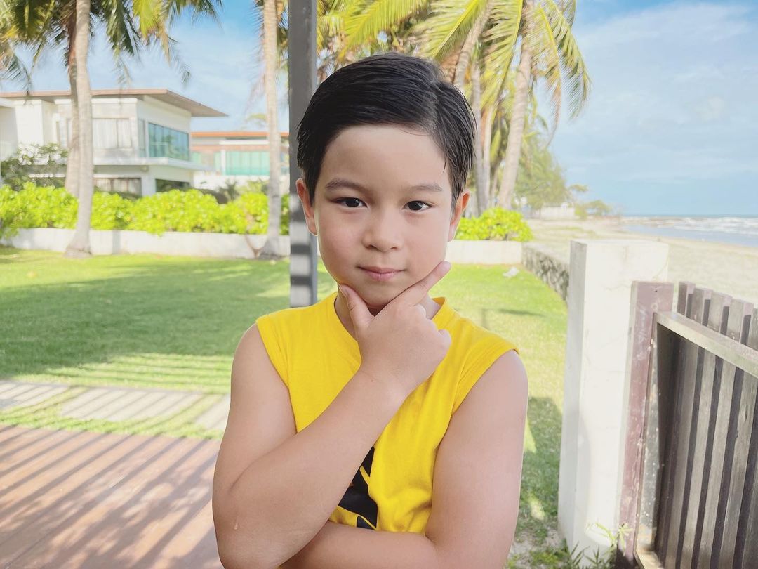 เมย์ มาริษา ตัดผมให้ลูกชาย ทำชาวเน็ตกรี๊ดลั่น!!