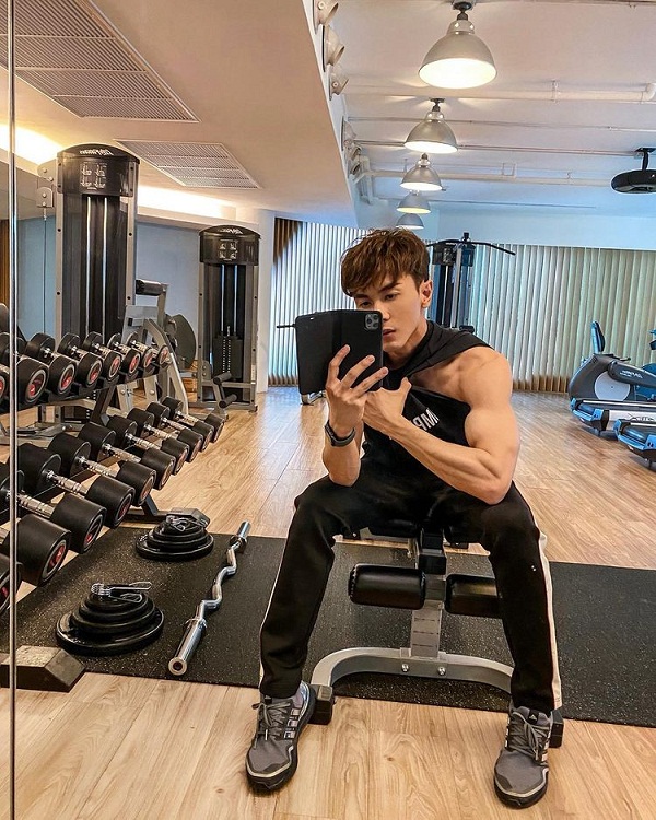 “นัททิว” พบเนื้องอกที่ตับ โล่งหมอแจ้งยังไม่อันตราย (มีคลิป) “นัททิว” พบเนื้องอกที่ตับ โล่งหมอแจ้งยังไม่อันตราย (มีคลิป)