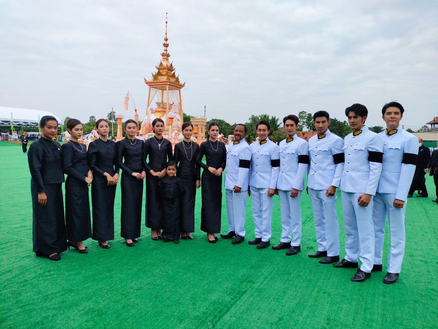 ประมวลภาพ งานพระราชทานเพลิงศพ สรพงศ์ ชาตรี