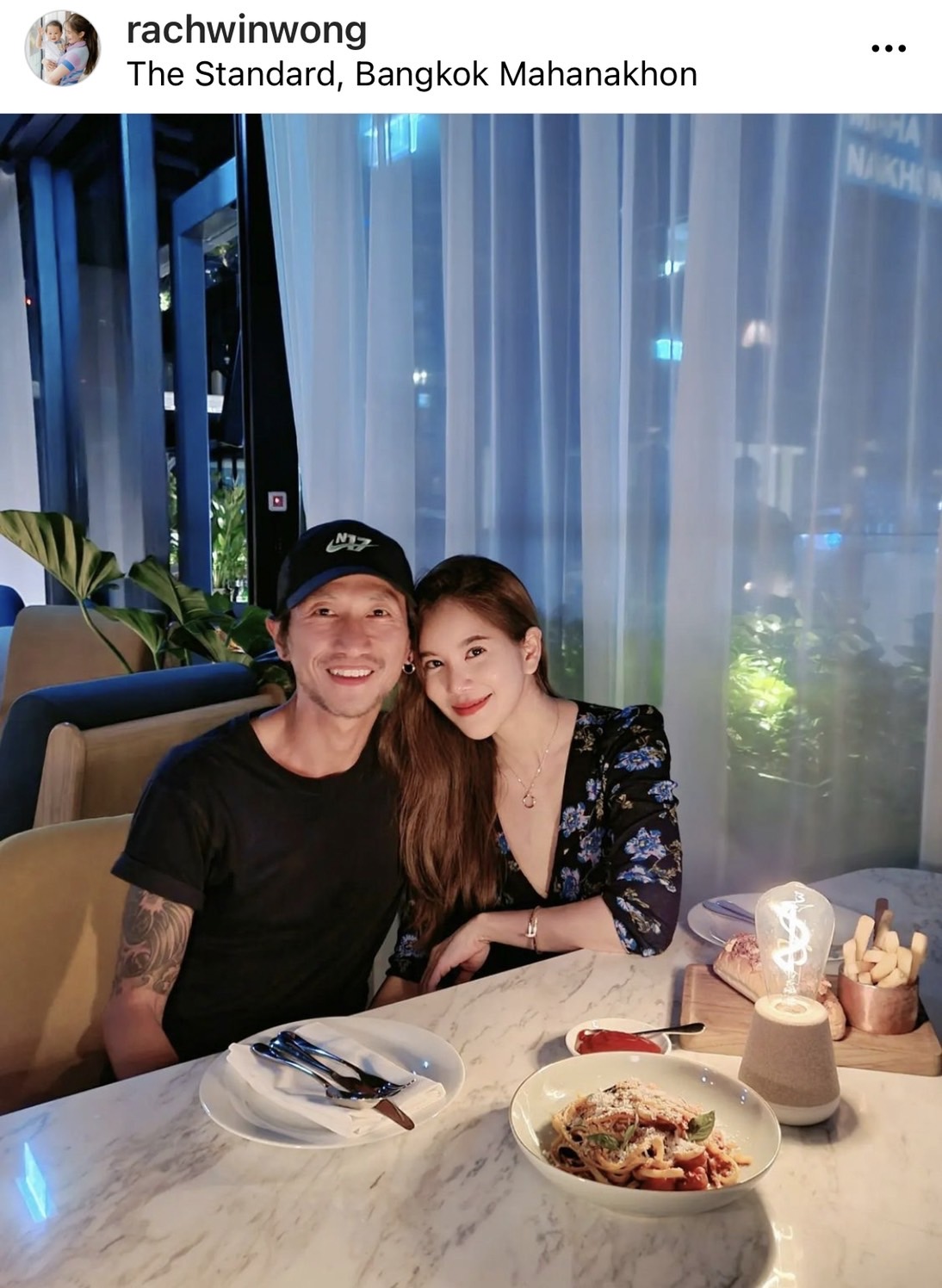 ส่องโมเมนต์หวาน รัก 12 ปี ก้อย - ตูน สวีทไม่มีแผ่ว!! ส่องโมเมนต์หวาน รัก 12 ปี ก้อย - ตูน สวีทไม่มีแผ่ว!!