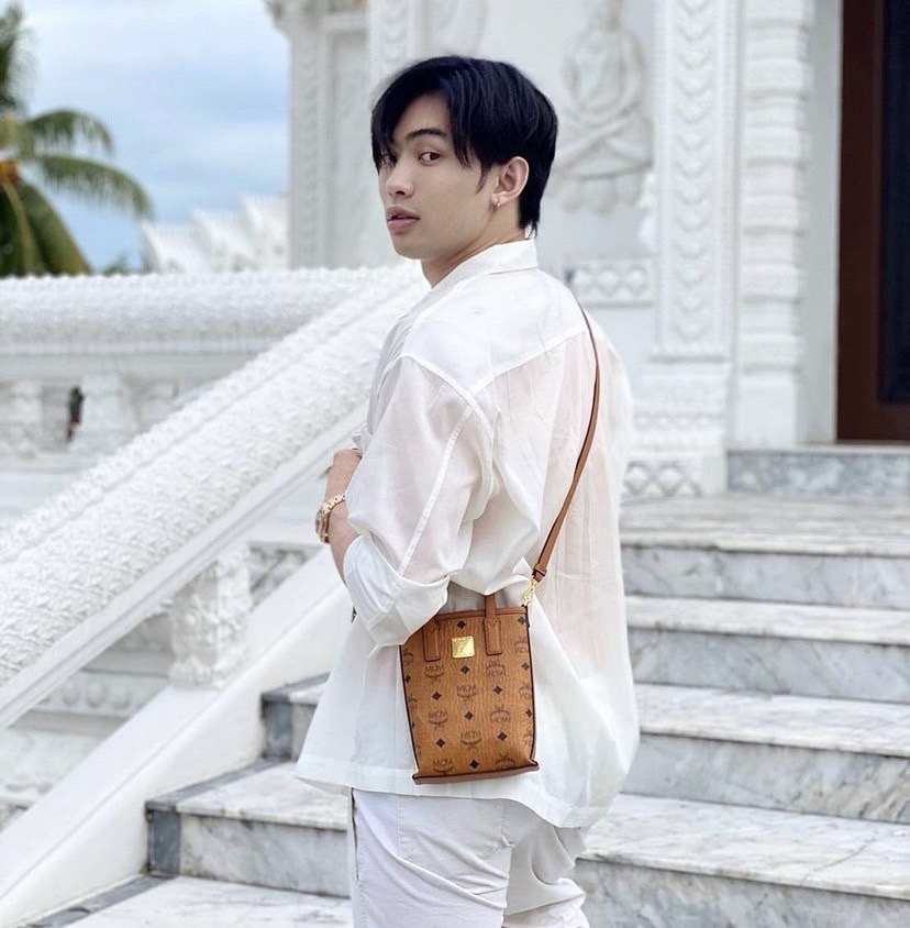 ใช้เงินลบปมด้อย ดีเจ.มะตูม หิวแสง หลงระเริงกับชื่อเสียง เงินทอง ใช้เงินลบปมด้อย ดีเจ.มะตูม หิวแสง หลงระเริงกับชื่อเสียง เงินทอง