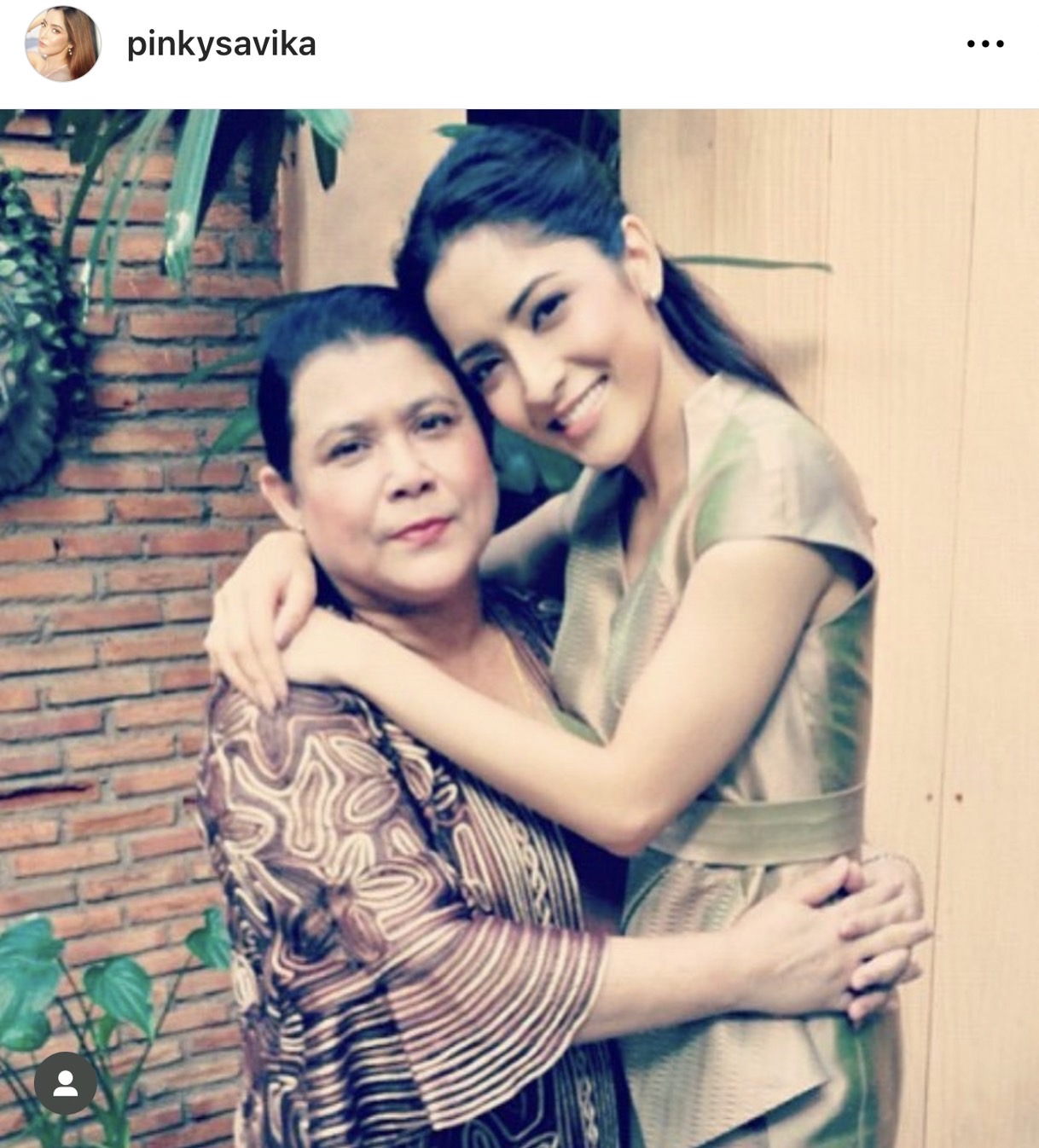 รู้ไหมทำ แม่พิ้งกี้ ไม่ถูกปล่อยตัวชั่วคราวตามลูกสาว พิ้งกี้ สาวิกา รู้ไหมทำ แม่พิ้งกี้ ไม่ถูกปล่อยตัวชั่วคราวตามลูกสาว พิ้งกี้ สาวิกา