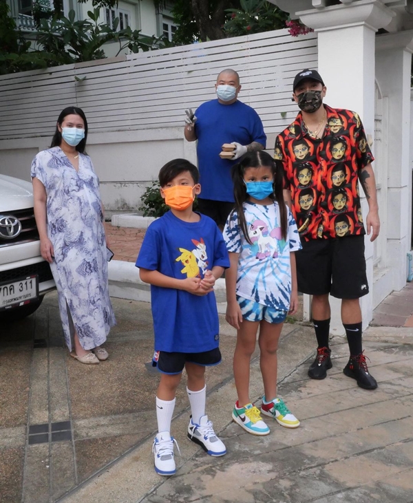 นานา โพสต์ข่าวเศร้า พ่อดีเจบุดด้า เสียชีวิตจากโควิด-19