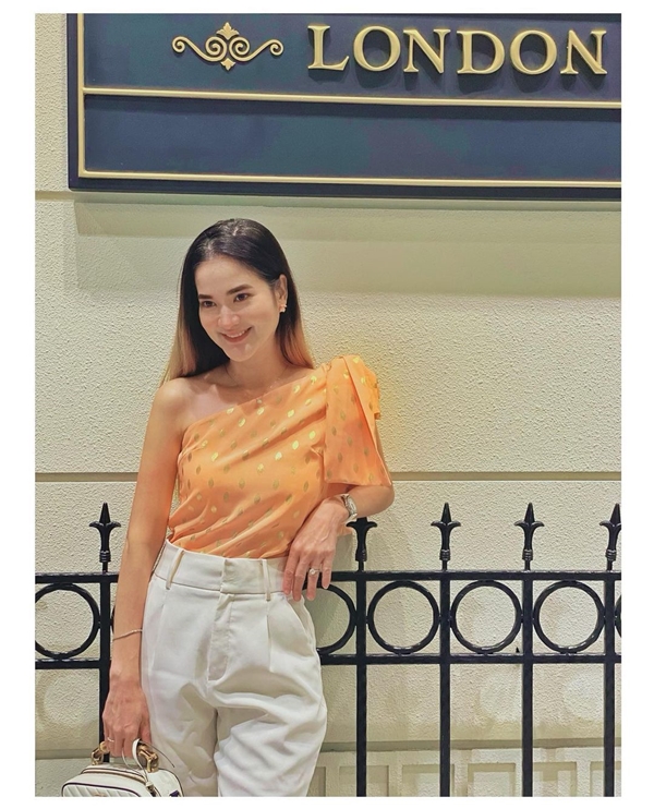 ปอย ปวีณา โพสต์ตาเขียวช้ำ เป็นอุทาหรณ์จากการเล่นสเก็ตบอร์ด ปอย ปวีณา โพสต์ตาเขียวช้ำ เป็นอุทาหรณ์จากการเล่นสเก็ตบอร์ด